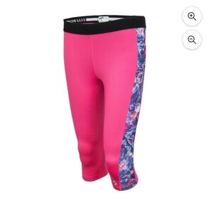 SOFFE Low Rise Dri Crop Capri Leggings Fuschia Pink Size Womens Medium
